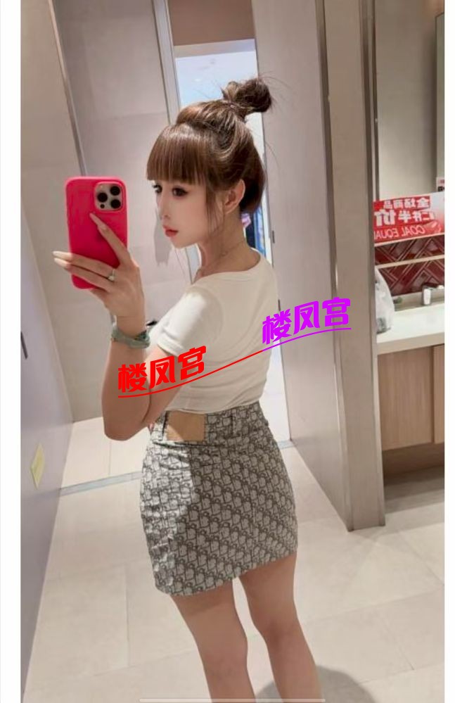 99d80490dc3a48bb6a45140f0fe5501.jpg
