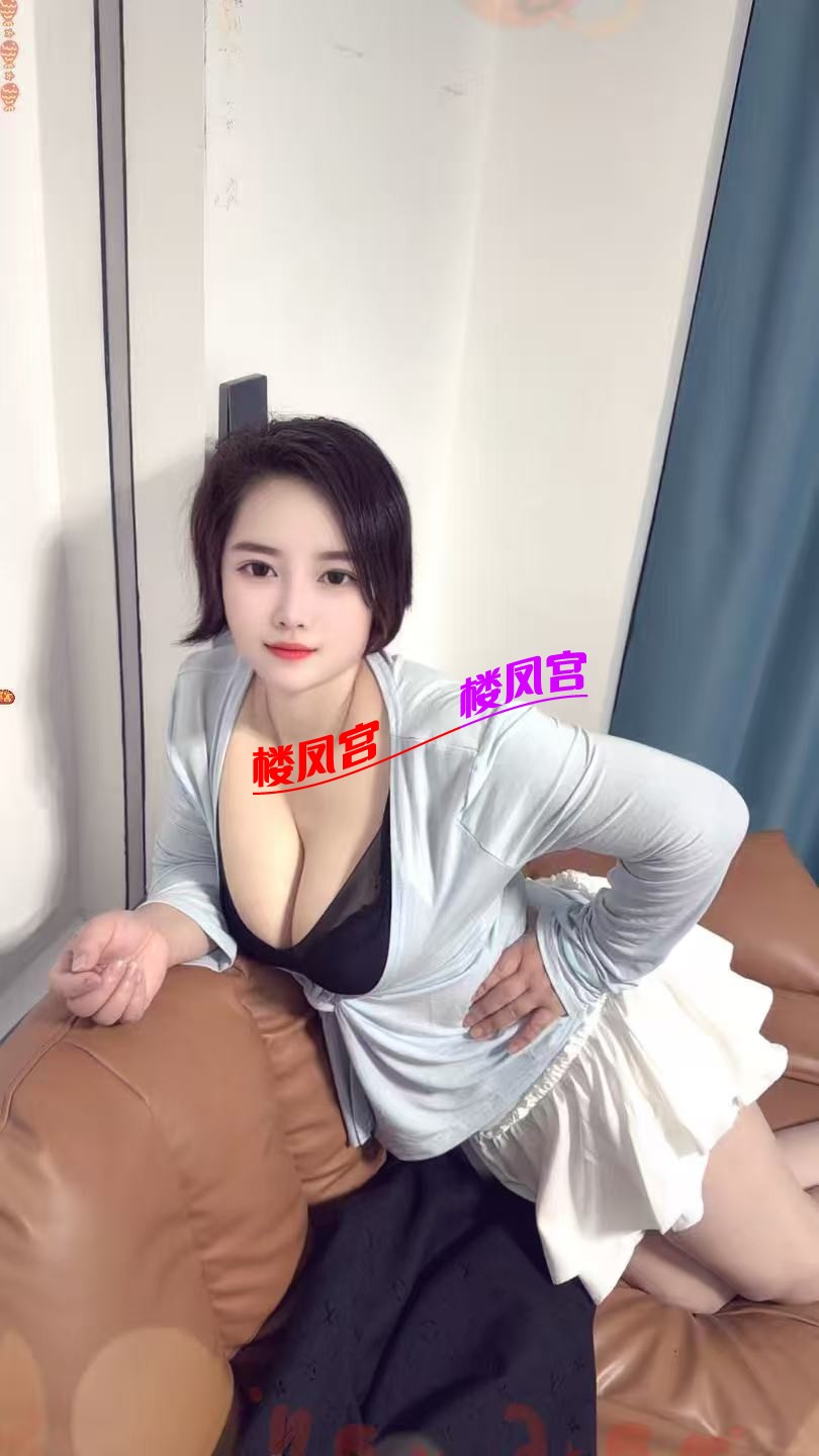 3f71f9350b562fccf7fc85127978eb5e.jpg