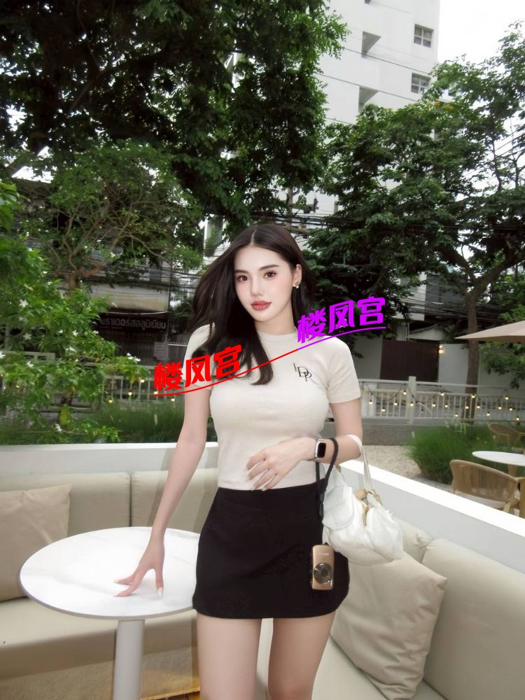 26ef23e04fb11cb323d6b2065bde8c90.jpg