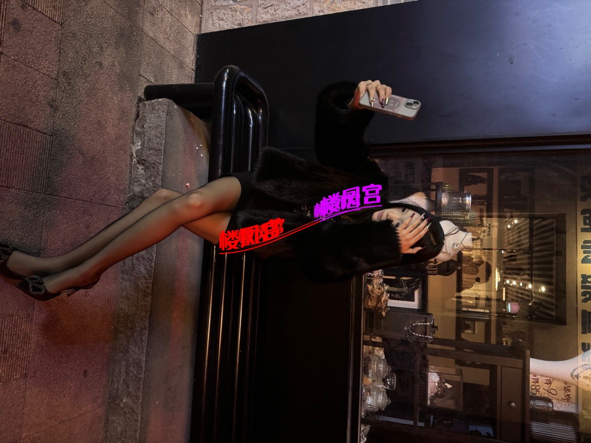 213521wzrhy0a9p9vhhhvp.jpeg