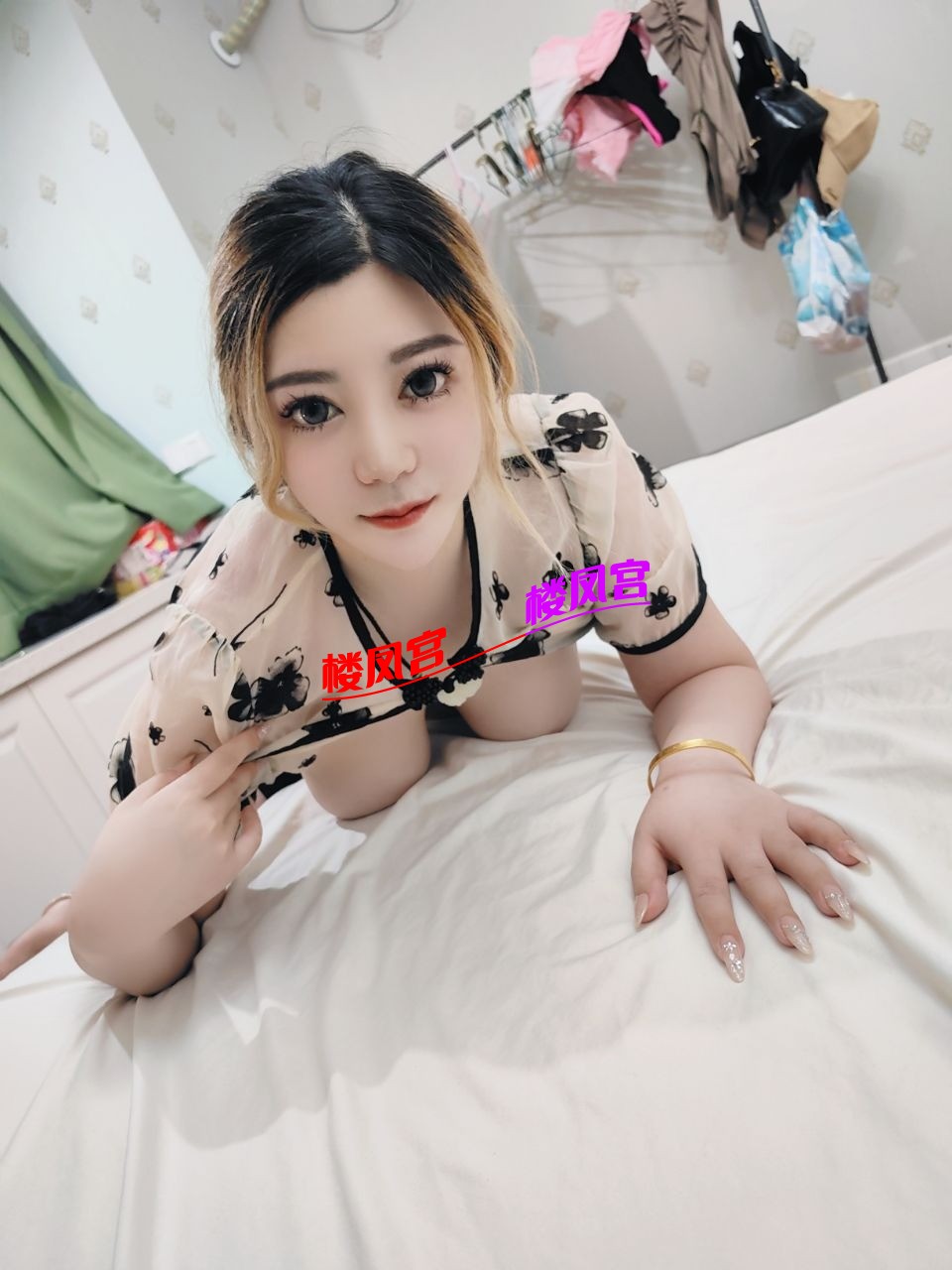 mmexport1759910040780.jpg